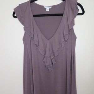 Sexy Long sleeve ruffle shoulder out top.